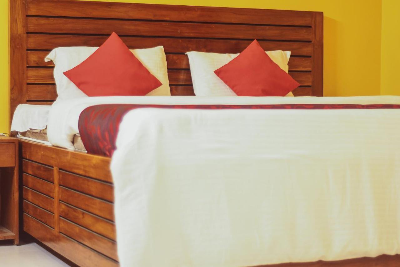 Hotel Nakshatra Karimganj Exterior photo